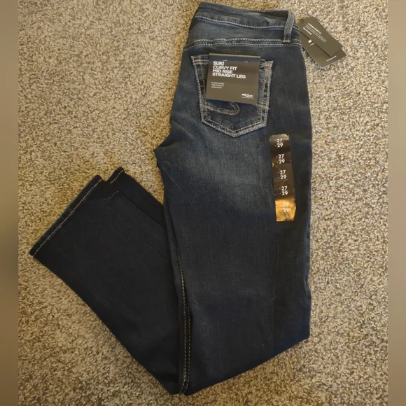 Silver Jeans Co. Suki Curvy Fit Mid Rise Jeans - Picture 13 of 14